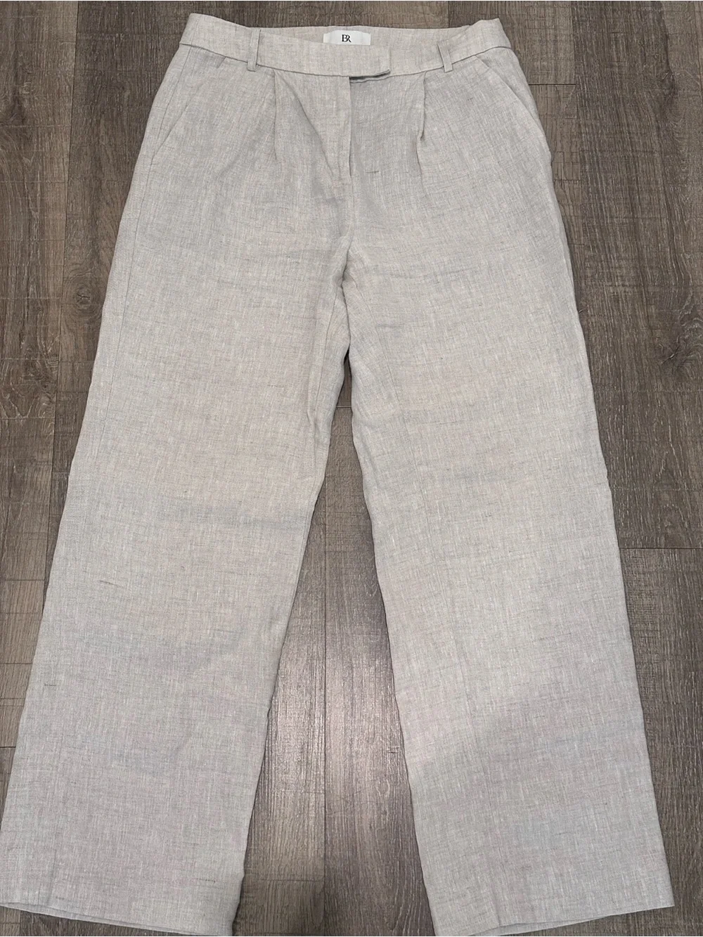 Banana Republic Women’s Beige Linen-Blend Chinos